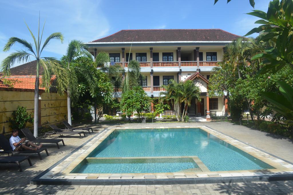 Beneyasa Beach Inn I Kuta Lombok Extérieur photo