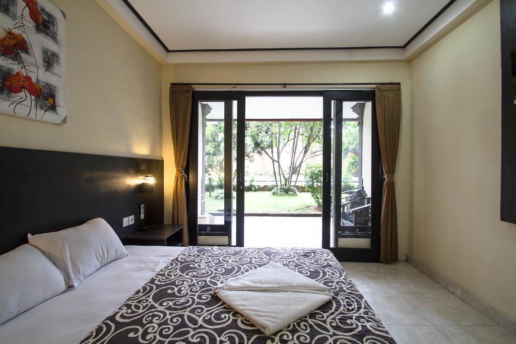 Beneyasa Beach Inn I Kuta Lombok Extérieur photo