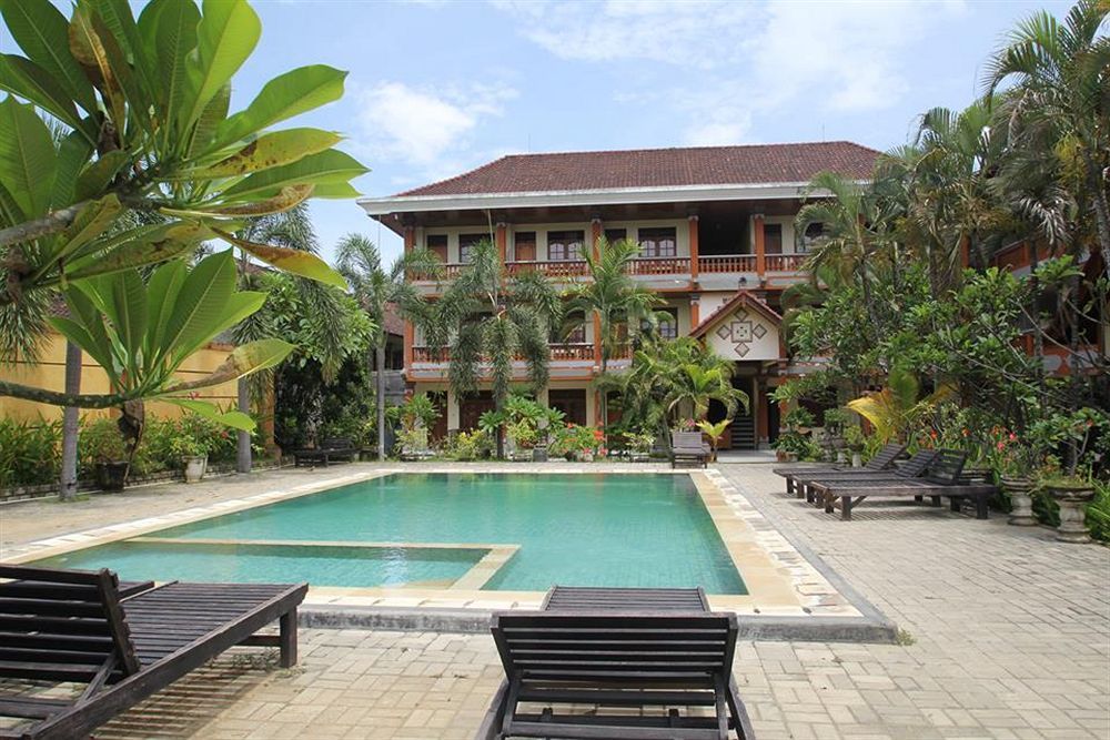 Beneyasa Beach Inn I Kuta Lombok Extérieur photo